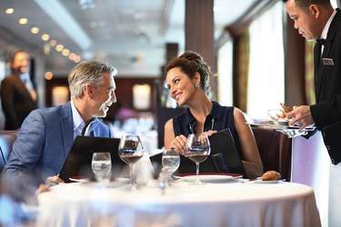 Oceania Cruises Polo Grill Lifestyle 1.jpg